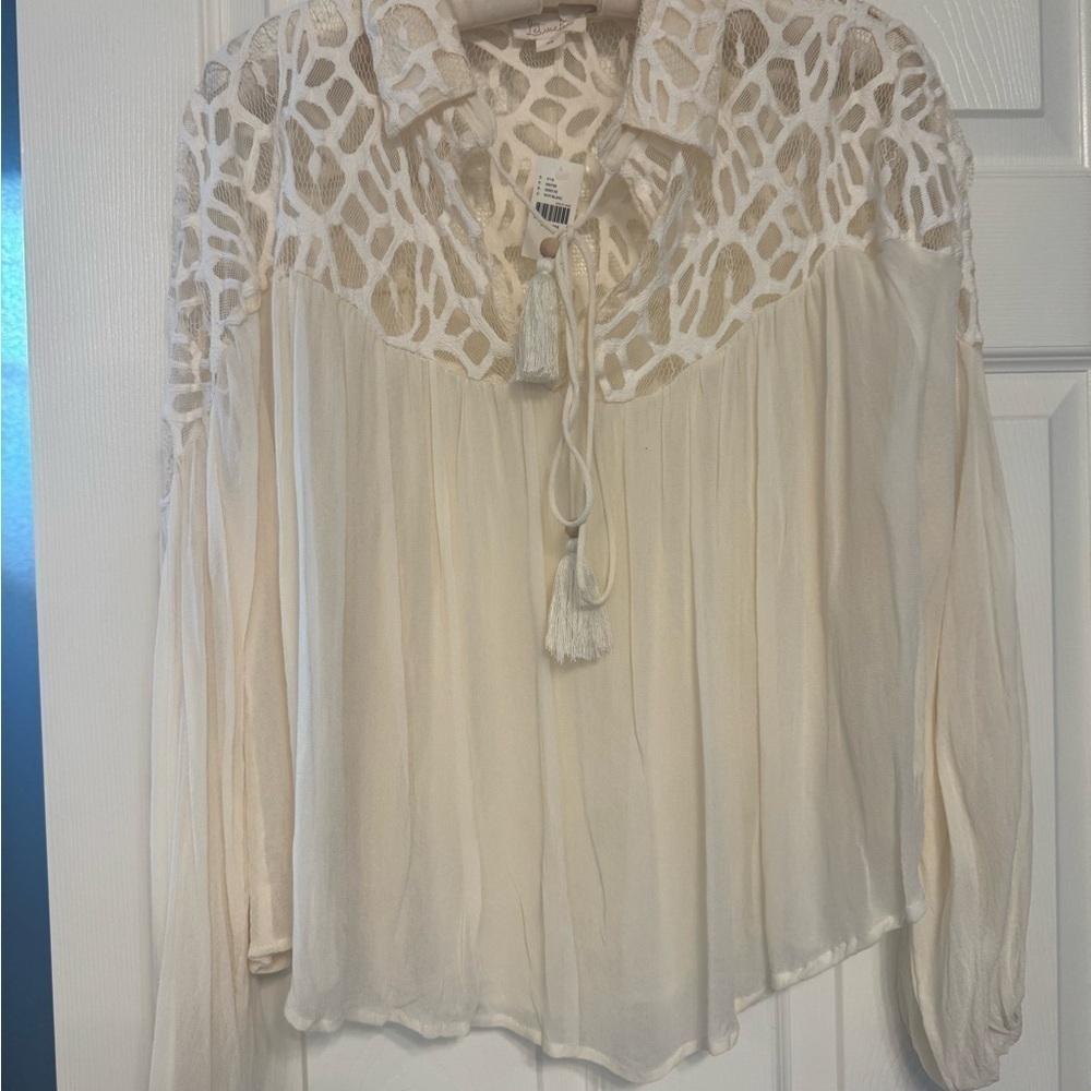 New - LET ME BE LONG-SLEEVE SHEER POPOVER BLOUSE - Picture 6 of 7